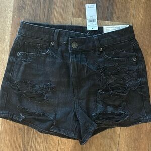 NWT Black distressed American Eagle shorts.